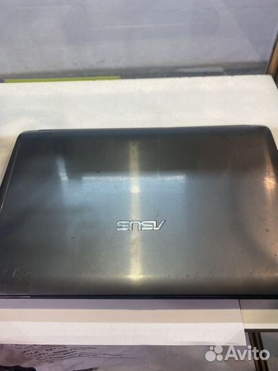 Ноутбук asus