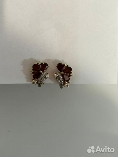 Золотые серьги