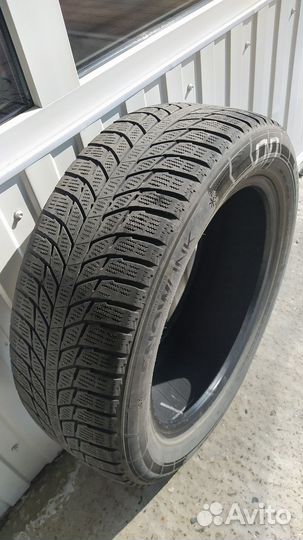 Triangle Snowlink TWT02 235/55 R19 105R