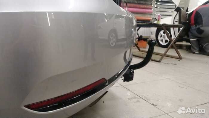 Фаркоп Skoda Rapid 2012-2020 / Volkswagen Polo