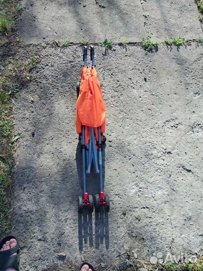 Детская коляска трость