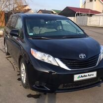 Toyota Sienna 3.5 AT, 2014, 155 000 км, с пробегом, цена 2 200 000 руб.