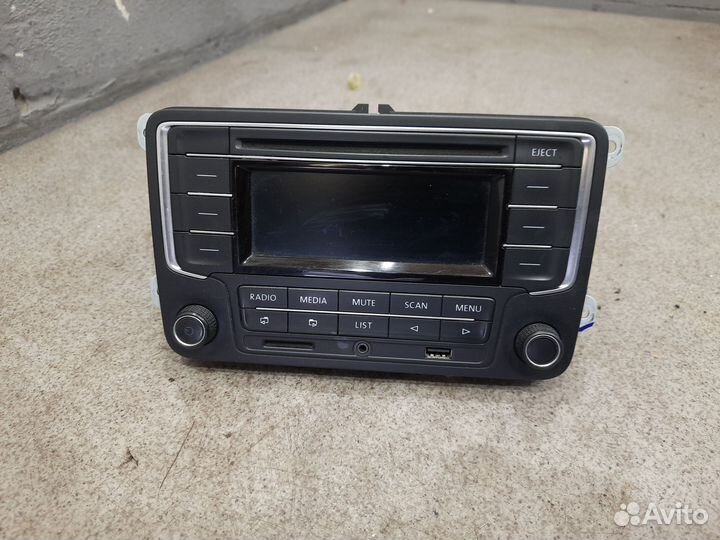 Магнитола штатная Volkswagen jetta 6