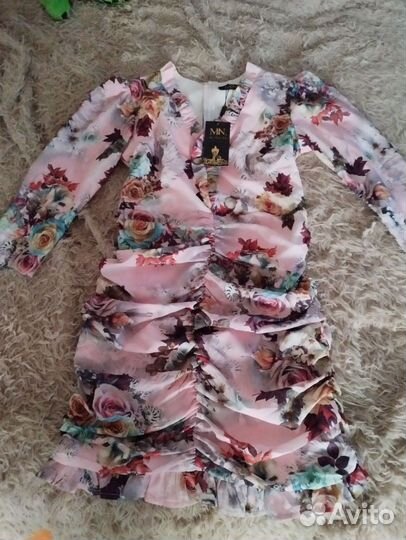 Платье женское 44 46