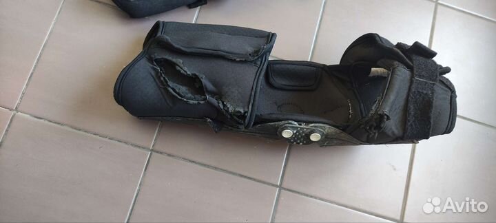 Мотозащита наколенники Thor Force XP черные