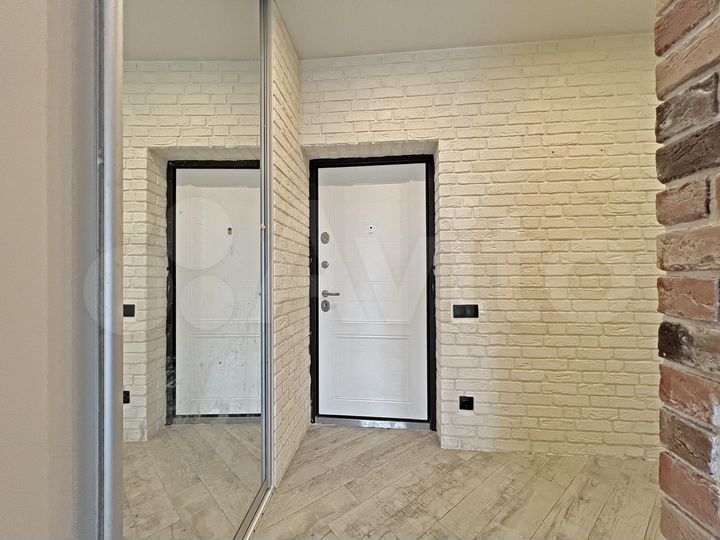 2-к. квартира, 56 м², 16/16 эт.