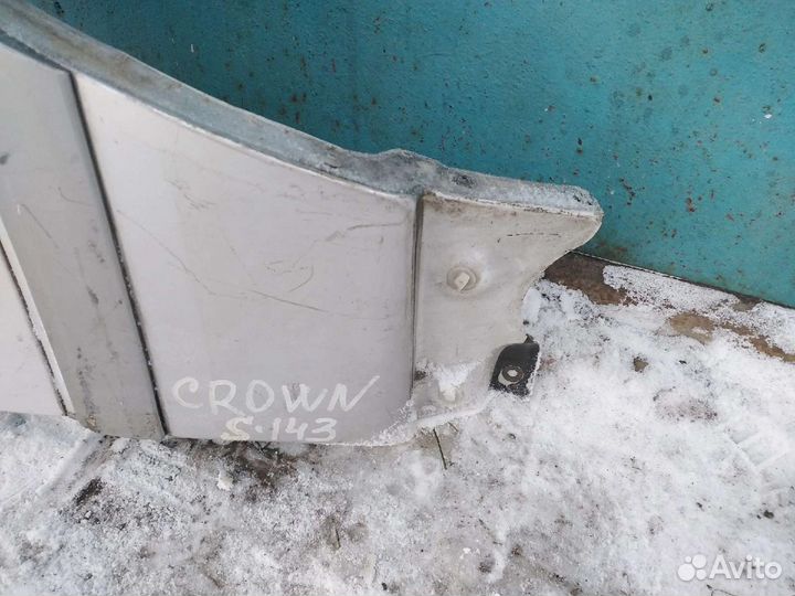 Крыло правое переднее Toyota Crown JZS-141/143