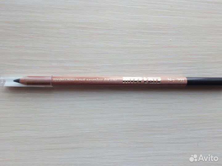 Карандаш для глаз Miss Tais новый