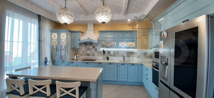 4-к. квартира, 182,4 м², 7/7 эт.