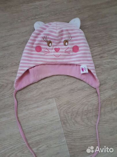 Шапка для девочки весна/осень