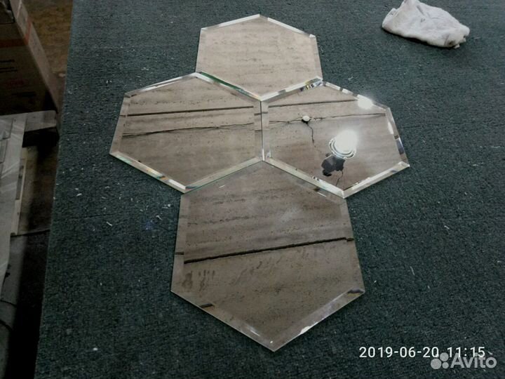 Зеркало стекло