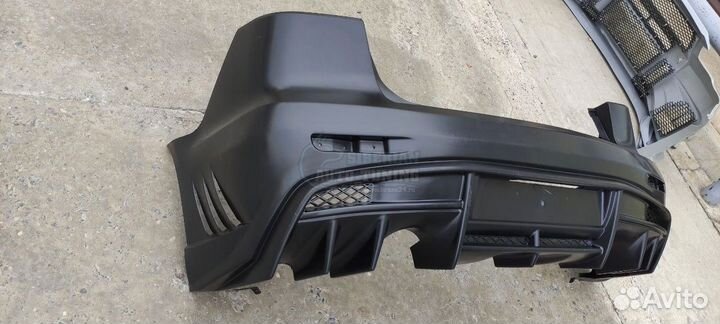 Бампер задний Varis Lancer X 2007-2015 PP пластик