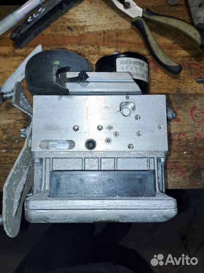 Блок SBC A0054318012 мерседес