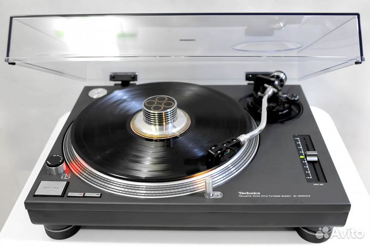 Проигрыватель Винила Technics SL-1200Mk3, 1989г