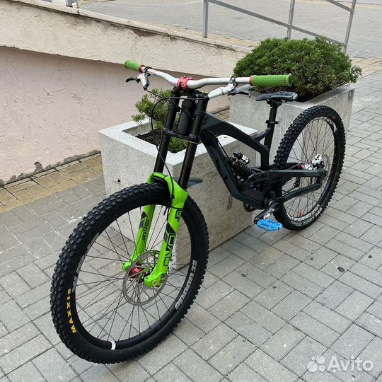 Велосипед YT tues L 27.5 2020г