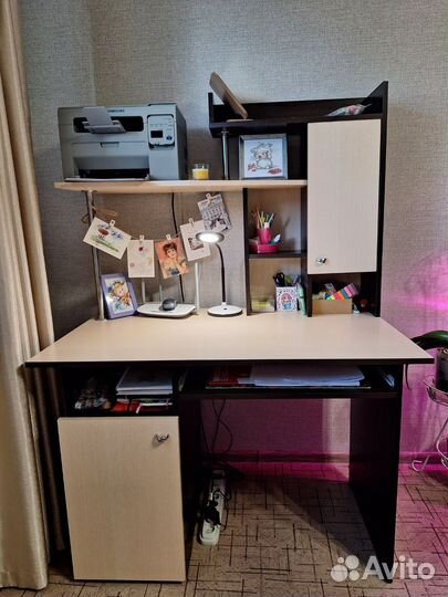 Стол письменный