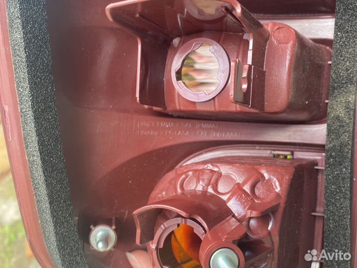 Фара задняя правая Renault Duster