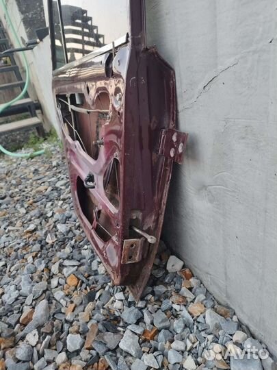Дверь задняя левая ваз 2107
