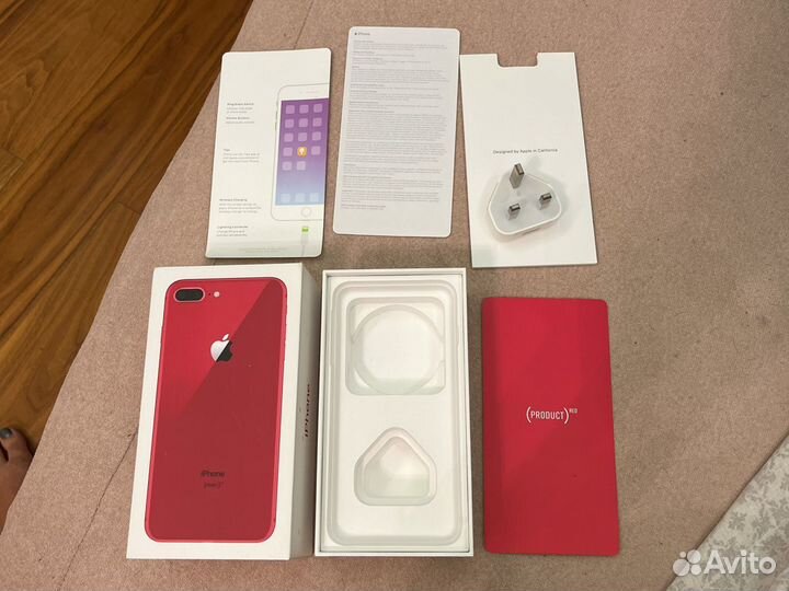 Коробка от iPhone 8 red 256 гб