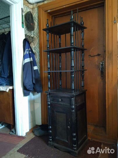 Этажерка старинная, винтаж