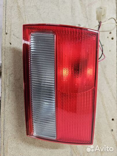 Фонарь задний правый волга газ 3110