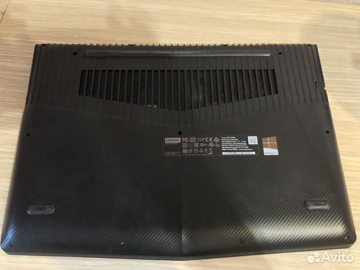 Игровой ноутбук Lenovo legion y520-15ikbn