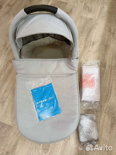 Люлька на коляску X-lander новая с биркой, X-pram