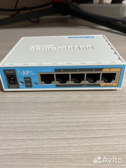 Роутер mikrotik hap ac lite