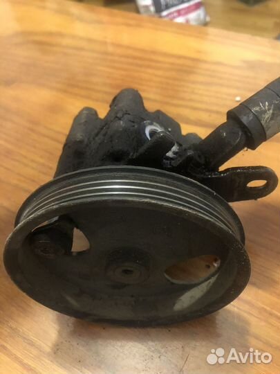 Насос гидроусилителя руля