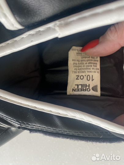 Боксерские перчатки