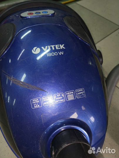 Пылесос пылесос vitek 1834 B c. Аква и hepa фильт