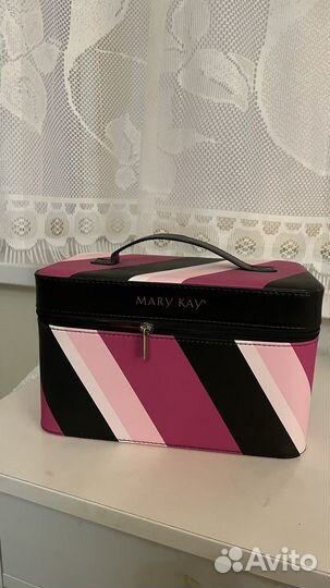 Дорожная косметичка бьюти-кейс мэри кэй mary kay