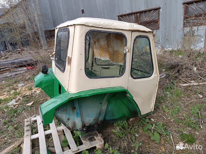 Запчасти от трактора