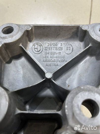 Крепления опора двигателя Bmw E8X N43