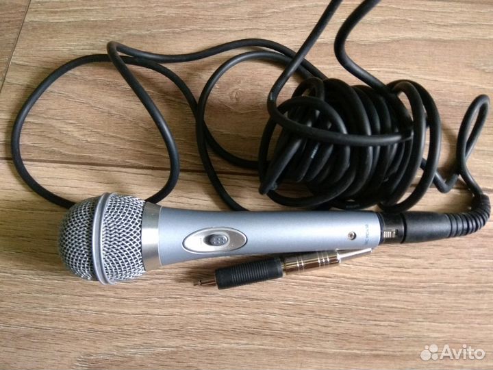 Микрофон для караоке