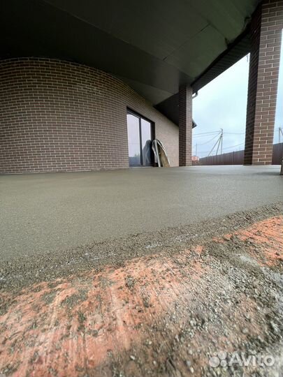 Механизированная полусухая стяжка пола