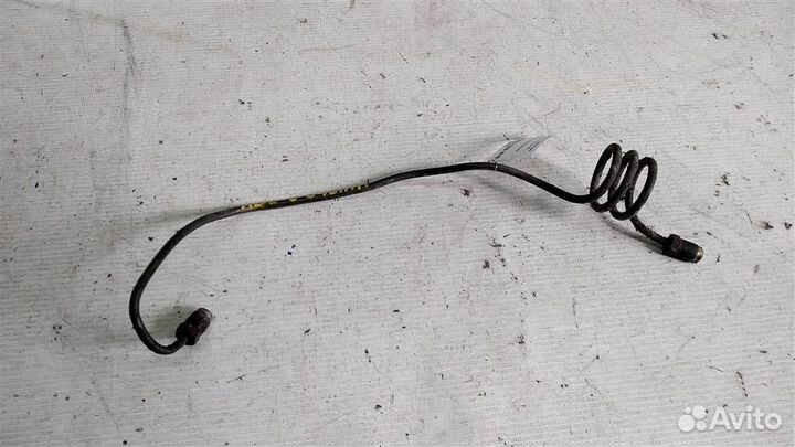 Трубка сцепления Audi 90 В2 85-86г