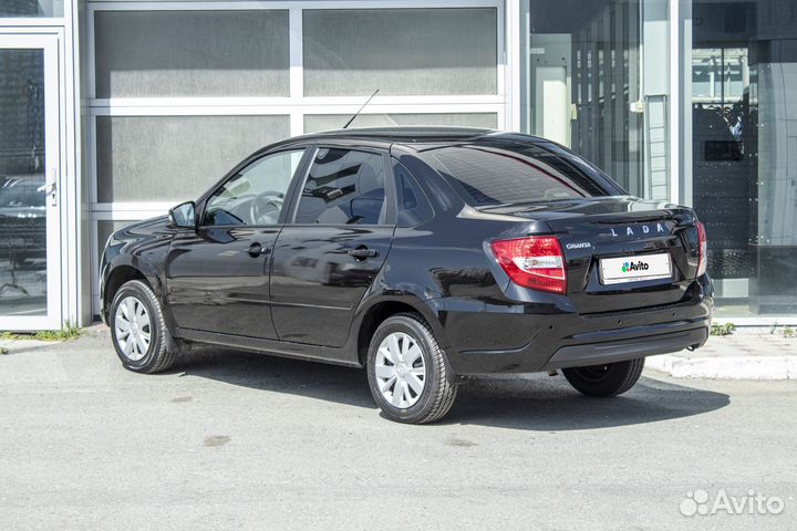 LADA Granta 1.6 МТ, 2023, 9 762 км