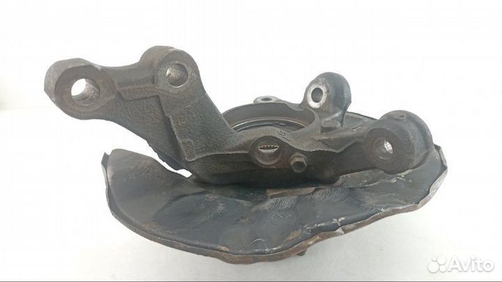 Ступица передняя левая Toyota Wish ZNE10 2005