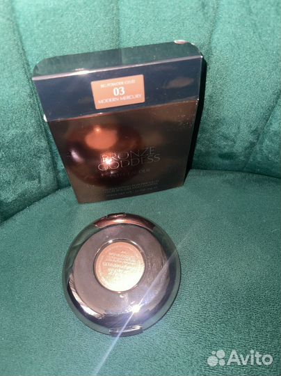 Компактная пудра - хайлайтер Estee lauder