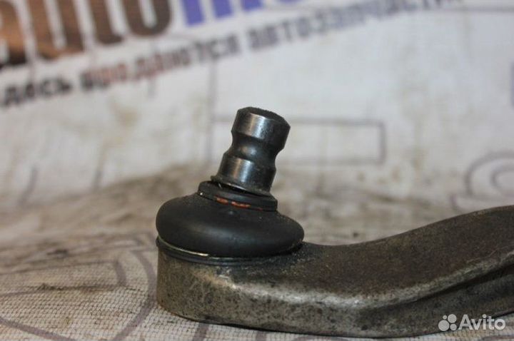 Рычаг передний левый верхний Audi A6 Iii 4F2