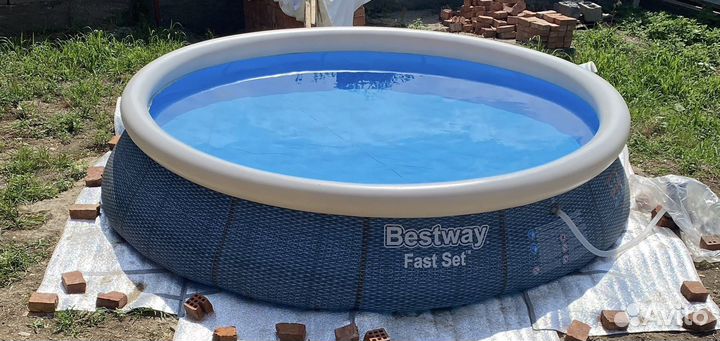 Надувной каркасный бассейн большой