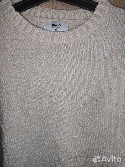 Молочная кофта