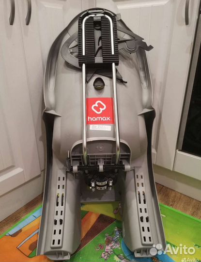 Новое Велокресло hamax Kiss