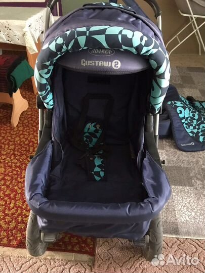 Прогулочная коляска