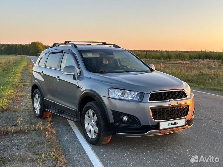 Chevrolet Captiva 2.4 AT, 2012, 235 634 км