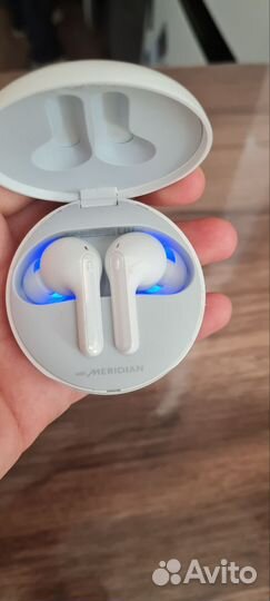 Lg tone Free Meridian наушники