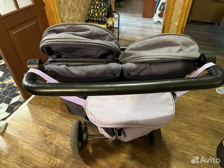 Коляска для двойни