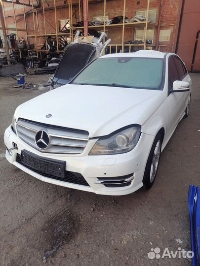 Автозапчасти Mercedes Benz W204 C180 рестайлинг