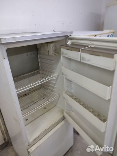 Холодильник бирюса